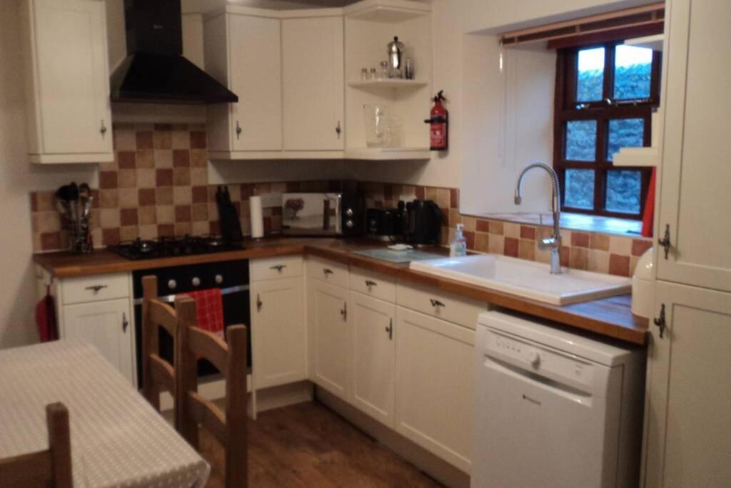 Вилла The Barn, Dalton-In-Furness Экстерьер фото